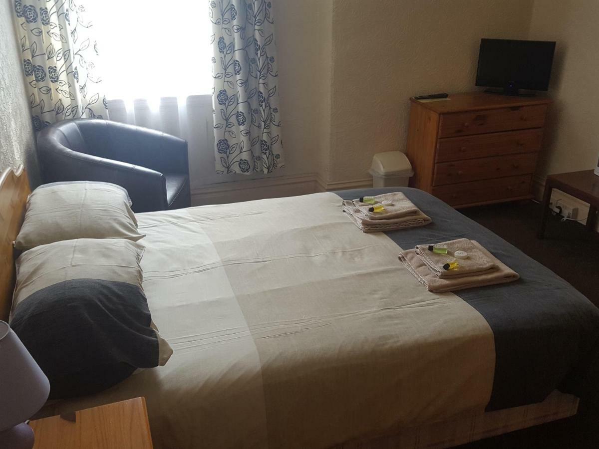 Globe Hotel Bude Zewnętrze zdjęcie